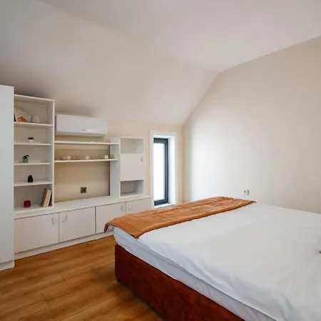 2-bedroom Flat - Sunny Balcony * Пловдив